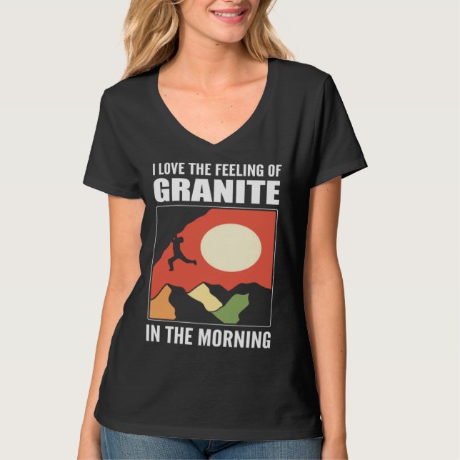 Granite in Morning Backcountry Hiker T-Shirt (Vorderseite)