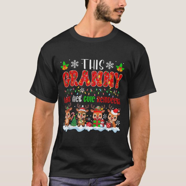 Granny Lieben Ihre Niedlichen Renditen Xmas Gruppe T-Shirt (Vorderseite)