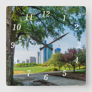 Grant Park Morning Walking Wall Clock Quadratische Wanduhr