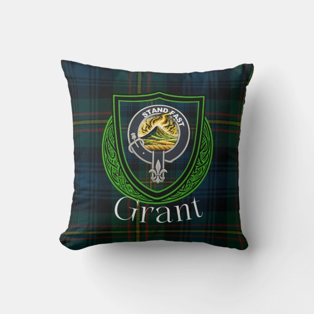 Grant Scottish Clan Tartan & Crest Throw Pillow Kissen (Vorderseite)