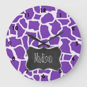 Grape Purple Giraffe Animal Print; Chalkboard look Große Wanduhr