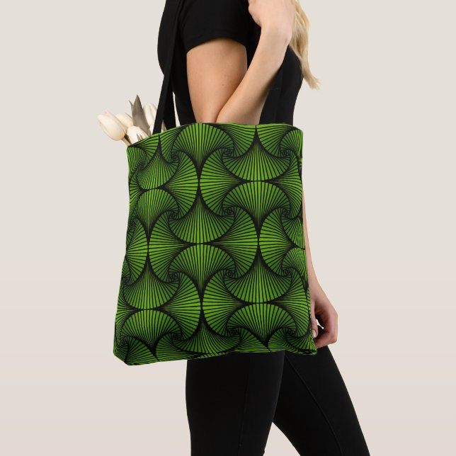 Graphic Geometric 3D Scallop Fan Green (Von Nahem)