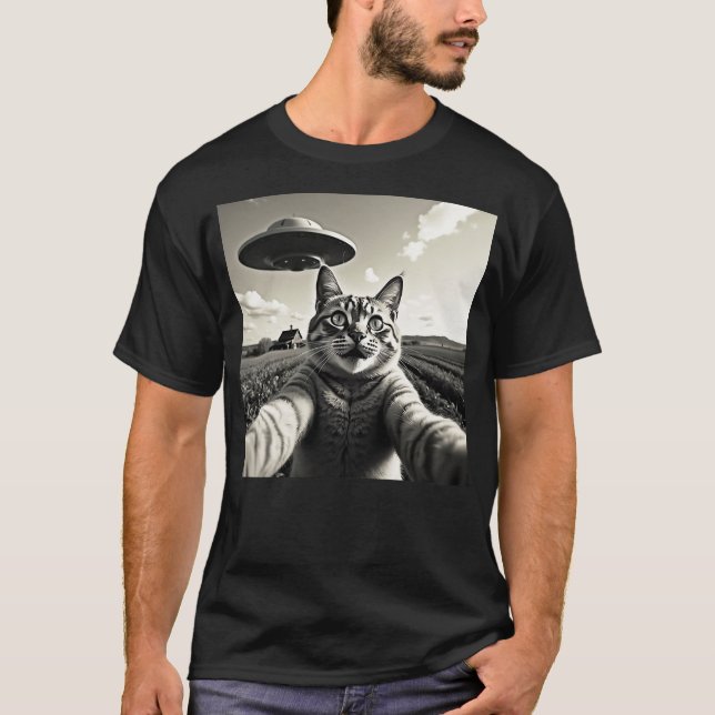 Graphic Tees For Women Men Cat Selfie with UFO Fun (Vorderseite)