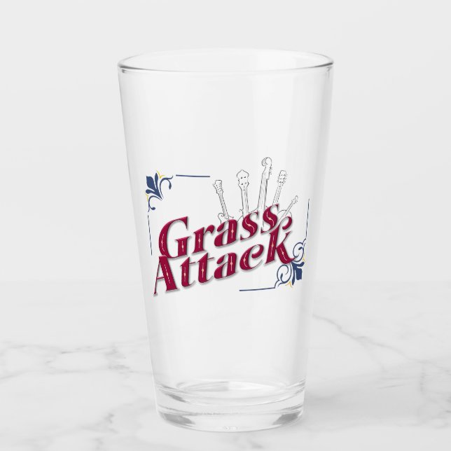 Gras Angriff Glas Tumbler (Vorderseite)