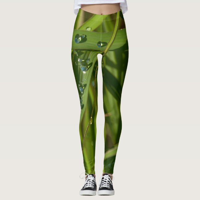 Gras mit Rosen Leggings (Vorderseite)