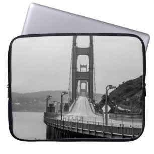 GRASCALE FOTOGRAFIE DER KABELBRÜCKE LAPTOPSCHUTZHÜLLE