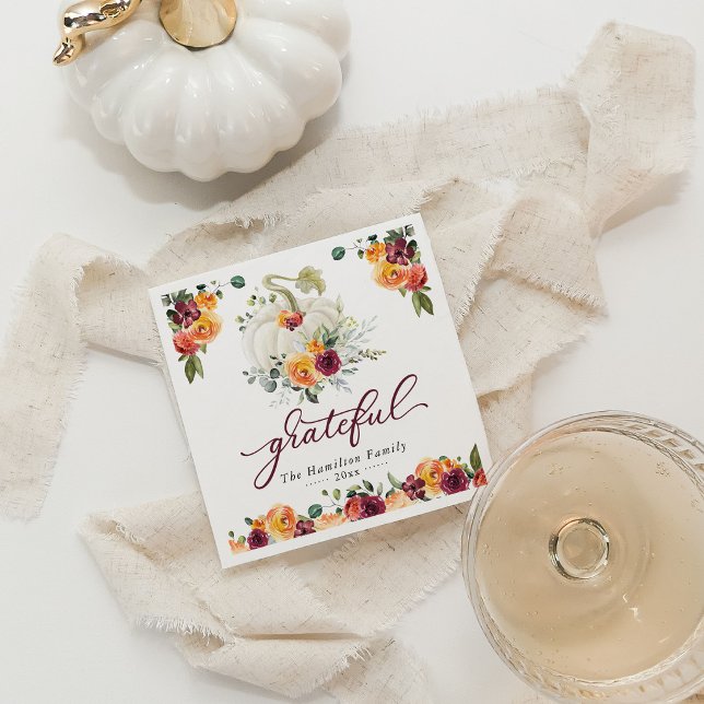 Grateful Burgundy Floral Pumpkin Erntedank Serviette (Von Creator hochgeladen)