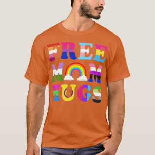 Gratis Mama Hugs Rainbow LGBT Lesbian Gay Pride Mo T-Shirt