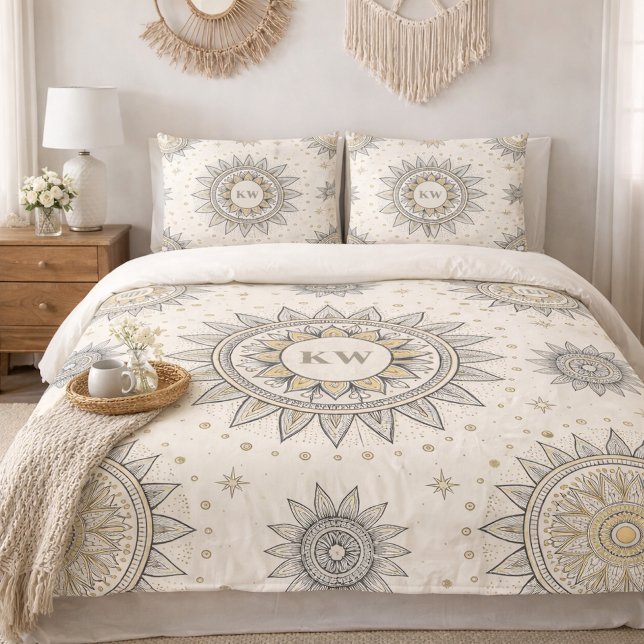 Grau Gold Mandala Muster Monogramm Kissenbezug (Von Creator hochgeladen)
