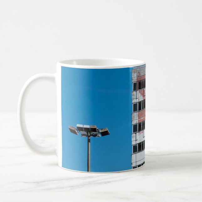 GRAU-SCHWARZE POST-LAMPE KAFFEETASSE (Links)