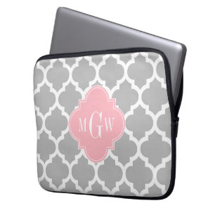Grau weiß marokkanisch #5 Pink 3 Initial Monogram Laptopschutzhülle