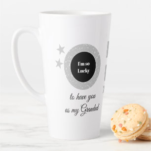 Grau weiß so glücklicher Opa mit Foto Milchtasse