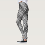 Grau Winter kariert Leggings<br><div class="desc">Diese Leggings zeichnen sich durch eine trendige und warme Winterkohle und einen grauen karierten Hintergrund aus. Dies ist eine perfekte Farbe,  um jedes Weihnachtskleid zu erfüllen.</div>