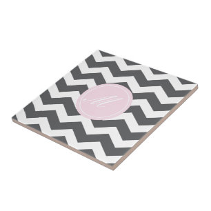 Grau Zickzack mit Monogram Tiles Fliese