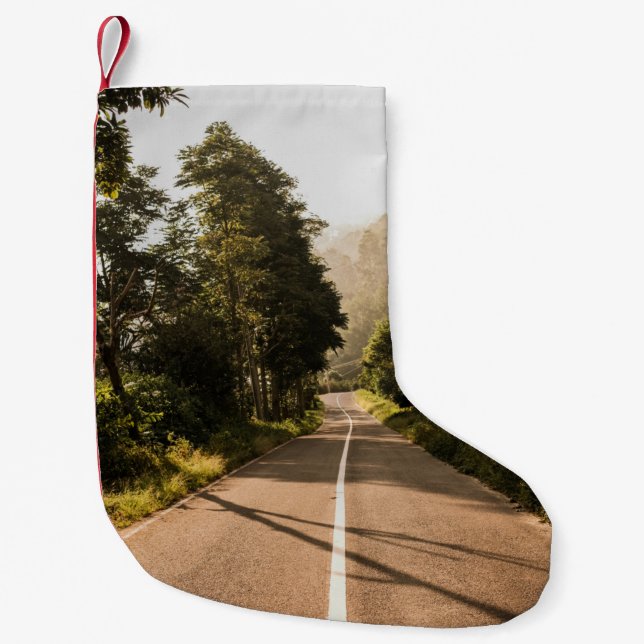 Graubetonstraße am Morgen Kleiner Weihnachtsstrumpf (Vorderseite)