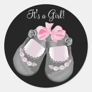 Graue Babyschuhe Rosa Schwarze Babyparty-Aufkleber Runder Aufkleber
