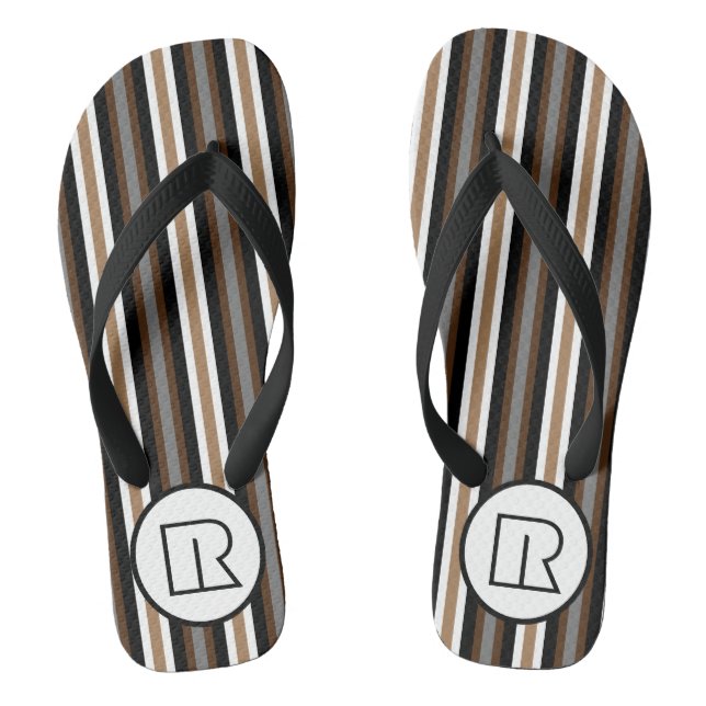Graue, braune und schwarze Streifen mit Monogramm Flip Flops (Fußbett)