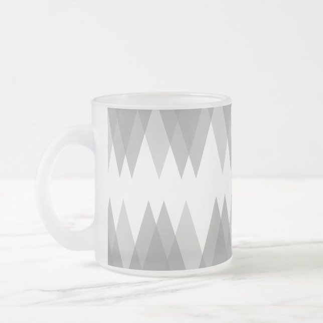 Graue Dreiecke Mattglastasse (Links)