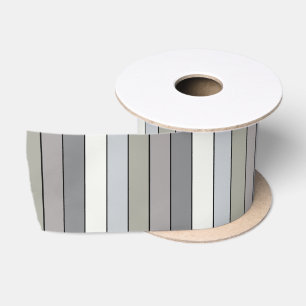 Graue Farbtöne mit schwarzen Streifen auf Aquarell Satinband