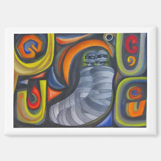 Graue Figur und farbenfrohe Spiralen von Hassan Wa Magnet