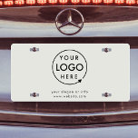 Graue Firmenlogos Moderne Minimalistische Beruflic US Nummernschild<br><div class="desc">Ein einfaches,  auf Silber-Grau-Firmenzeichen-Template in modernem minimalistischem Stil,  das mit Ihrem Firmenlogo und den Details leicht aktualisiert werden kann.</div>
