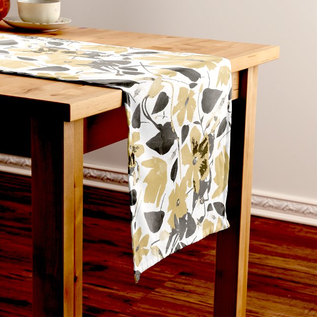 Graue gelbe Wasserfarbe Weindekoration Kurzer Tischläufer (Flowering Gray Yellow Watercolor Vine Pattern Short Table Runner from Studio Posies.)