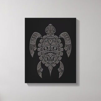 Graue Haida Spirit Sea Turtle auf Schwarz Leinwanddruck