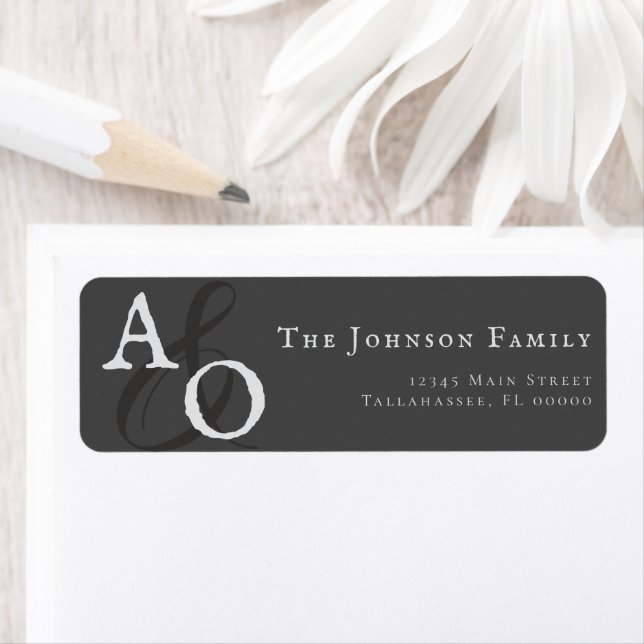 Graue Minimalistische Monogram-Adresse (Insitu)