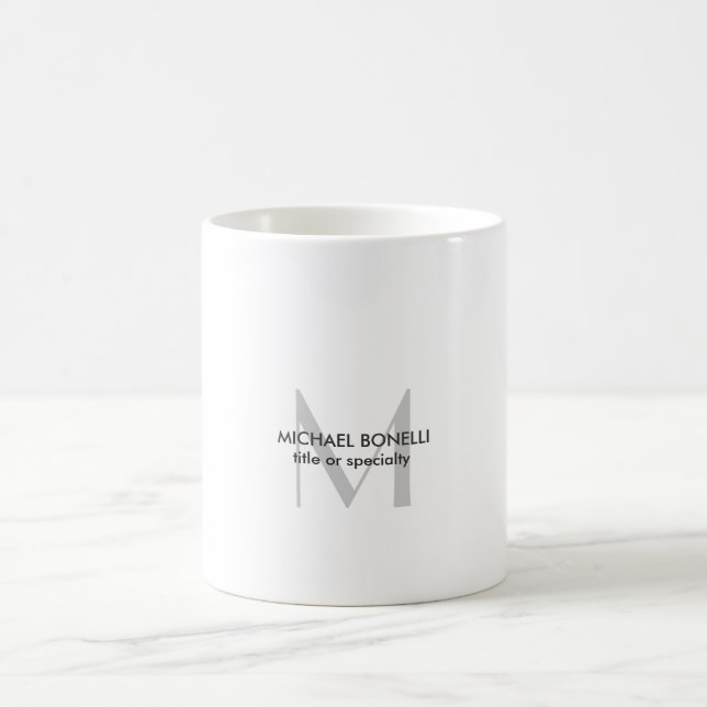 Graue Monogramm Schwarz-weiß Kaffeetasse (Mittel)
