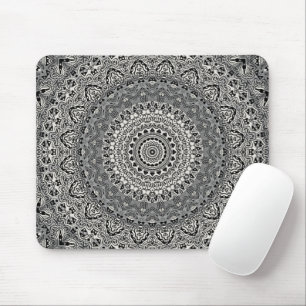 Graue und schwarze Medaillons im tribalen Stil Mousepad