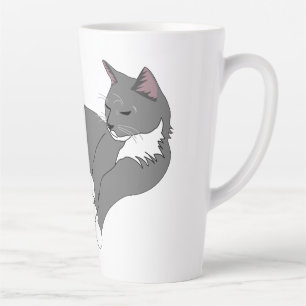 Graue und weiße Tuxedo Katze Milchtasse