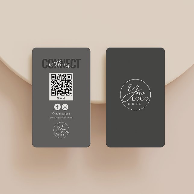 Graue Verbindung mit dem QR-Code der US Social Med Visitenkarte (Von Creator hochgeladen)