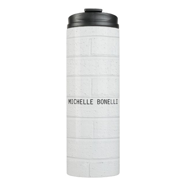 Graue Wandziegeln Design Schlicht Legible Moderne Thermosbecher (Vorderseite)