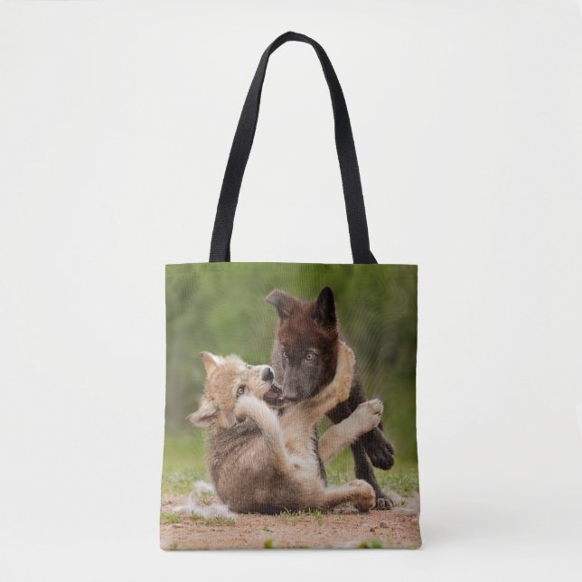 Grauer Wolf Pups Wrestling (Vorderseite)