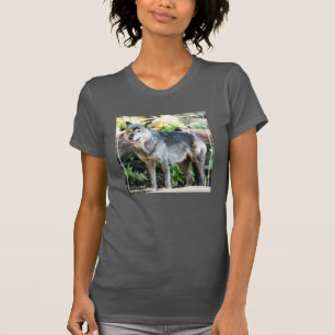 Grauer Wolf-stehendes allein T-Shirt
