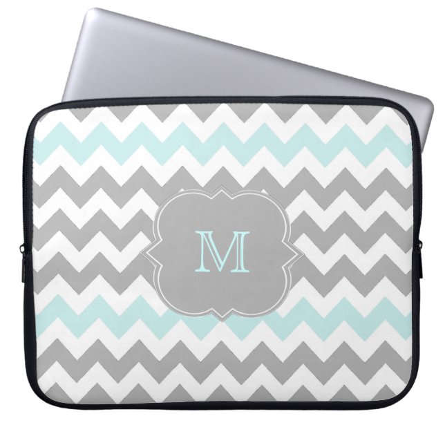 Graues Aqua-Zickzack Monogramm-Laptop-Hülse Laptopschutzhülle (Vorderseite)