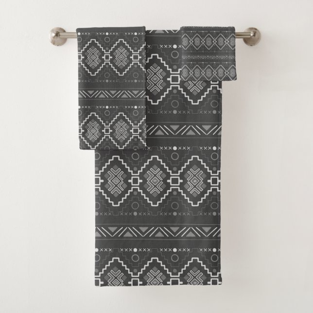 Graues Aztec-Muster Badhandtuch Set (Insitu)