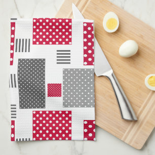 Graues rotes Polka-Dot-Patchwork auf weißem Hinter Geschirrtuch
