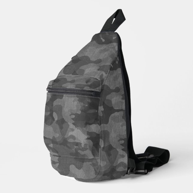 Graues Tarnmuster Crossbody Bag (Rechte Ecke)