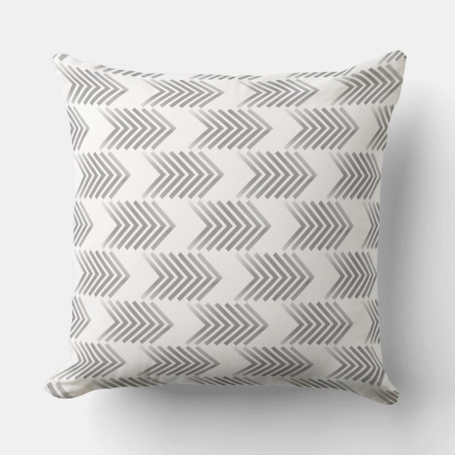 Graues Tribal Arrow Muster Kissen (Vorderseite)