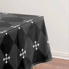 Graues und schwarzes Harlequin Design mit gotische Tischdecke