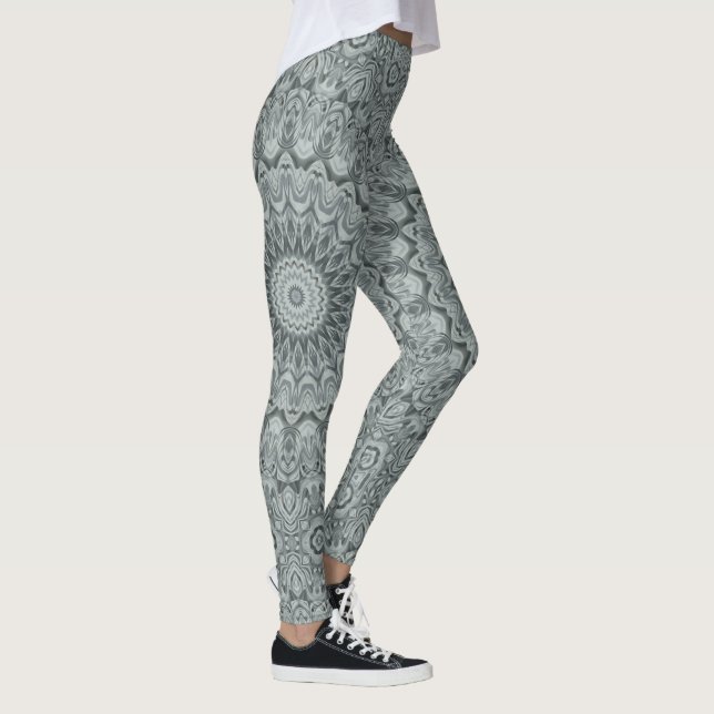 Graues und silberes Mandala-Muster Leggings (Rechts)