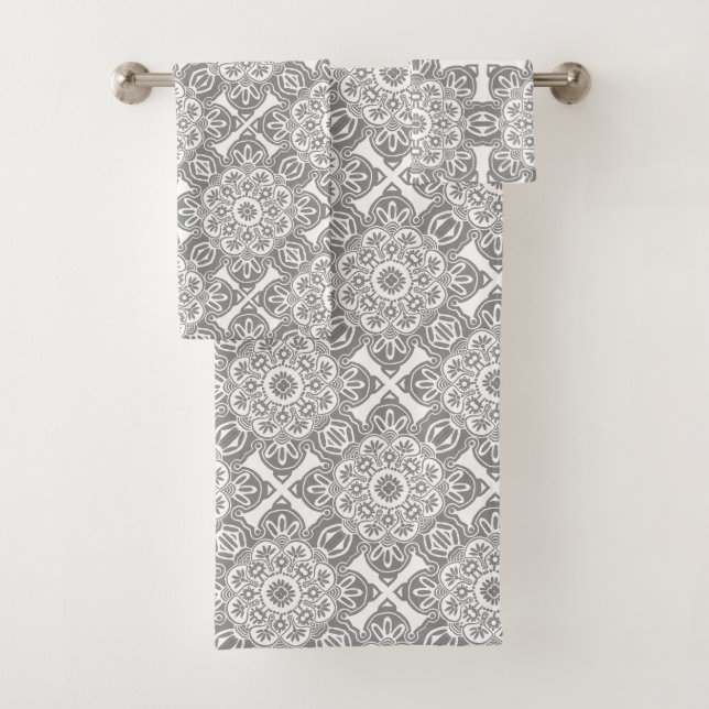 Graues und weißes Tribal Bath Set (Insitu)