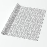 Graues und weißes Vintages Damaskusmuster Geschenkpapier<br><div class="desc">Mit diesem Vintagen Damast-Papier verwöhnen Sie Ihre Geschenke in zeitloser Eleganz. Das komplexe Blumenmuster strahlt Eleganz und Charme aus,  perfekt für Hochzeiten,  Jubiläen oder jeden besondere Anlass. Dieses vielseitige Design verleiht Ihren Geschenken eine Touch Vintager Anziehungskraft und macht sie zu einem unvergesslichen Erlebnis.</div>