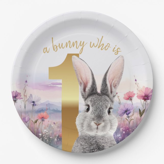 Graukaninchen Erster Geburtstag mit Wildblumen Pappteller (Vorderseite)