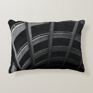 GRAUKONKRETE SPALTEN DEKOKISSEN