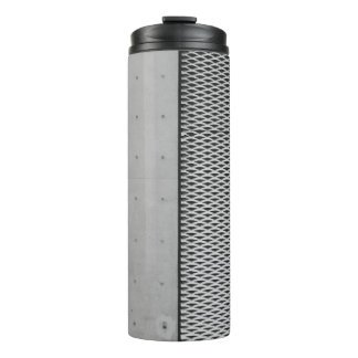 Graumetallverzinktes Blech Thermosbecher