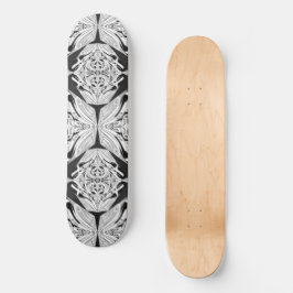 Grauschwarz und Weiß Butterfly Flügelgeflügel Abst Skateboard