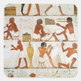 Gravieren und Polieren von Vasen in Gold und Quadratischer Aufkleber