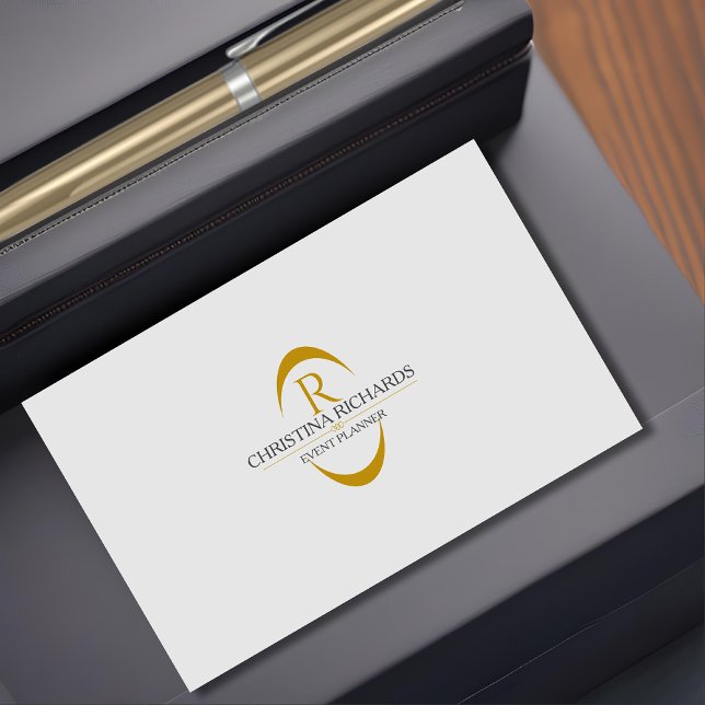 Gray and Gold Monogram Modern Elegant Visitenkarte (Von Creator hochgeladen)